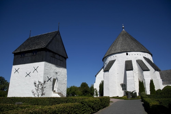 Dāniajs_Bornholma-Osterlaras baznīca
